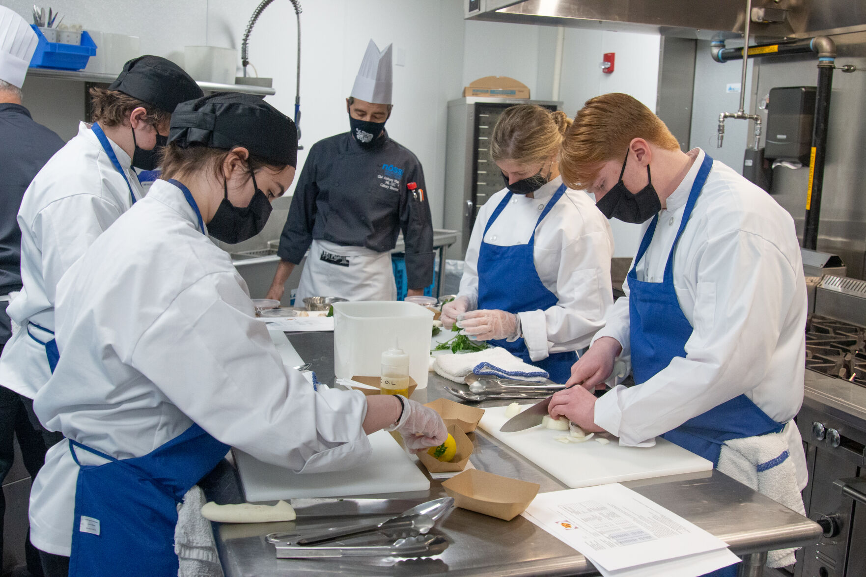 Nossi College of Arts Adds Chef Tom Eckert to Culinary Arts Program
